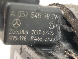 Gebruikte Waterpomp Mercedes S (222.0/222.1) 3.0 S-400d 4-Matic Prijs € 29,00 Margeregeling aangeboden door Wessel Parts & Service B.V.