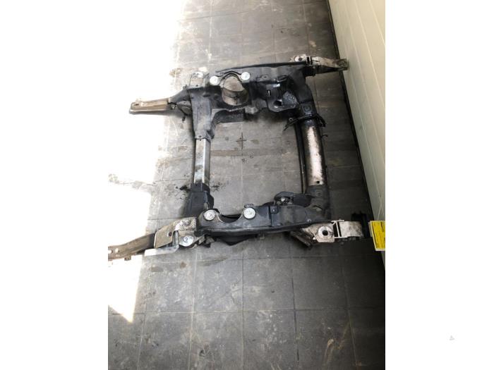 Subframe Mercedes S (222.0/222.1), 2013 / 2020 3.0 S-400d 4-Matic, Sedan, 4Dr, Diesel, 2.925cc, 250kW (340pk), 4x4, OM656929, 2017-05 / 2020-07, 222.035; 222.135 (Gebruikt)