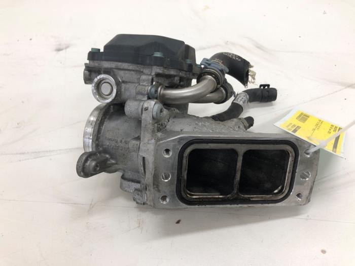 Gebruikte Gasklephuis Audi A4 Avant (B9) 2.0 40 TDI 16V Prijs € 40,95 Margeregeling aangeboden door Wessel Parts & Service B.V.