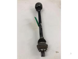 Gebruikte Aandrijfas rechts-achter Audi A4 Avant (B9) 2.0 40 TDI 16V Prijs € 99,00 Margeregeling aangeboden door Wessel Parts & Service B.V.