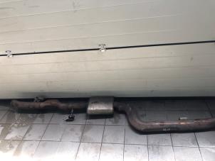 Gebruikte Uitlaat Middendemper Mercedes S (222.0/222.1) 3.0 S-400d 4-Matic Prijs € 249,00 Margeregeling aangeboden door Wessel Parts & Service B.V.