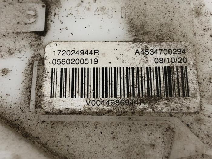 Gebruikte Tank element Pomp Renault Twingo III (AH) 1.0 SCe 75 12V Prijs € 40,95 Margeregeling aangeboden door Wessel Parts & Service B.V.