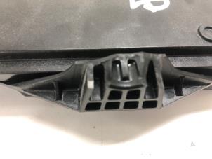 Gebruikte Computer Body Control Renault Zoé (AG) R110 Prijs € 125,00 Margeregeling aangeboden door Wessel Parts & Service B.V.