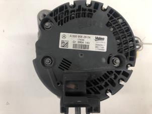 Gebruikte Alternator Mercedes S (222.0/222.1) 3.0 S-400d 4-Matic Prijs € 249,00 Margeregeling aangeboden door Wessel Parts & Service B.V.