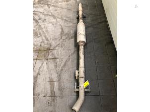 Gebruikte Uitlaat Middendemper Mercedes Sprinter 3,5t (907.6/910.6) 317 CDI 2.0 D RWD Prijs € 399,00 Margeregeling aangeboden door Wessel Parts & Service B.V.