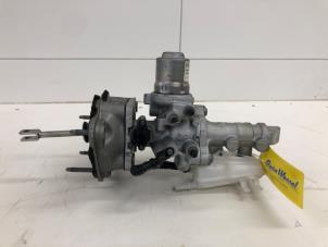 Gebruikte Hoofdremcilinder Renault Zoé (AG) R110 Prijs € 99,00 Margeregeling aangeboden door Wessel Parts & Service B.V.