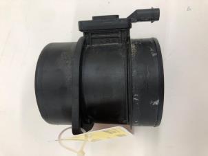 Gebruikte Luchthoeveelheidsmeter Mercedes Sprinter 3,5t (907.6/910.6) 317 CDI 2.0 D RWD Prijs € 59,00 Margeregeling aangeboden door Wessel Parts & Service B.V.