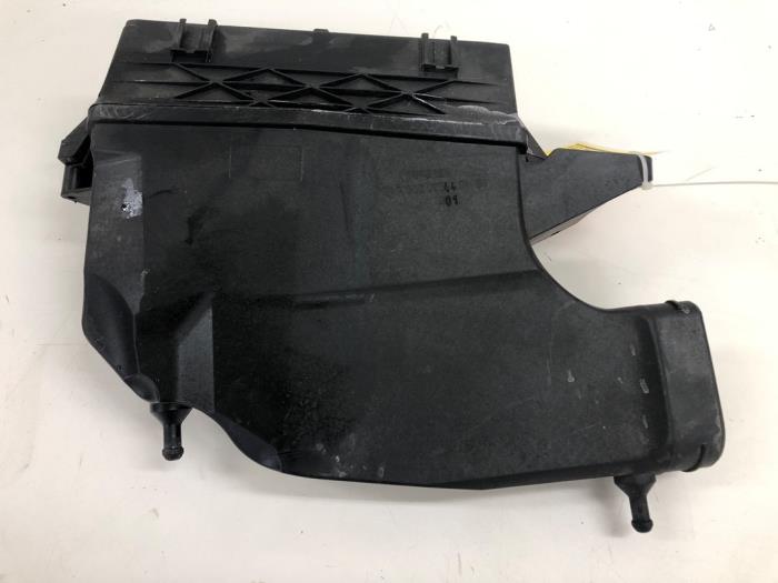 Gebruikte Luchtfilterhuis Mercedes GLC Coupe (C253) 3.0 350d V6 24V 4-Matic Prijs € 61,95 Margeregeling aangeboden door Wessel Parts & Service B.V.