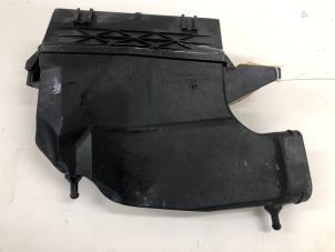 Gebruikte Luchtfilterhuis Mercedes GLC Coupe (C253) 3.0 350d V6 24V 4-Matic Prijs € 59,00 Margeregeling aangeboden door Wessel Parts & Service B.V.