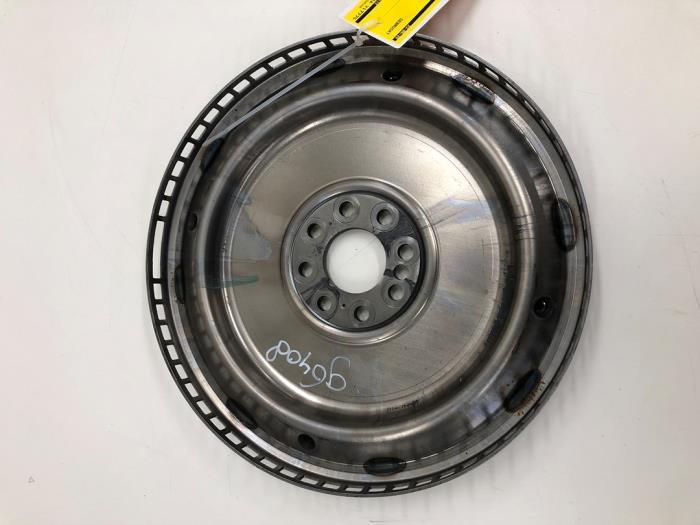 Gebruikte Starterkrans Mercedes Sprinter 3,5t (907.6/910.6) 317 CDI 2.0 D RWD Prijs € 47,25 Margeregeling aangeboden door Wessel Parts & Service B.V.