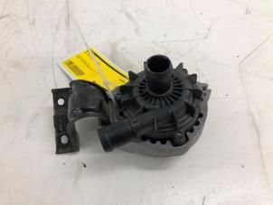 Gebruikte Waterpomp Volkswagen ID.3 (E11/E12) 58 kWh Prijs € 79,00 Margeregeling aangeboden door Wessel Parts & Service B.V.