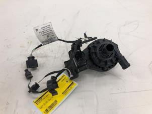 Gebruikte Waterpomp Volkswagen ID.3 (E11/E12) 58 kWh Prijs € 89,00 Margeregeling aangeboden door Wessel Parts & Service B.V.