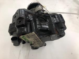 Gebruikte Dieselpomp Mercedes GLE (W166) 350d 3.0 V6 24V BlueTEC 4-Matic Prijs € 299,00 Margeregeling aangeboden door Wessel Parts & Service B.V.