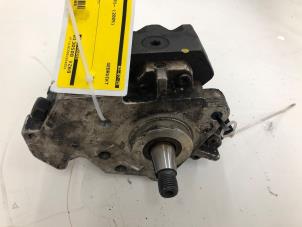 Gebruikte Dieselpomp Renault Trafic New (JL) 1.9 dCi 100 16V Prijs € 89,00 Margeregeling aangeboden door Wessel Parts & Service B.V.