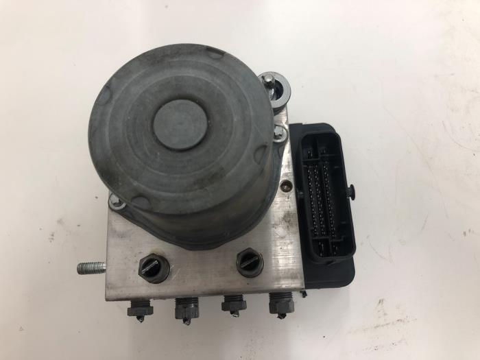 Gebruikte ABS Pomp Fiat Ducato (250) 2.0 D 115 Multijet Prijs € 131,25 Margeregeling aangeboden door Wessel Parts & Service B.V.
