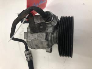 Gebruikte Stuurpomp Opel Vivaro 2.5 CDTI 16V Prijs € 69,00 Margeregeling aangeboden door Wessel Parts & Service B.V.