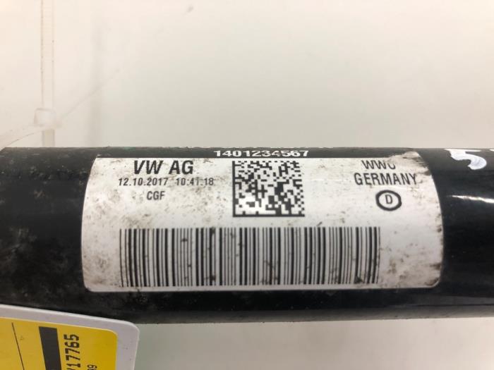 Gebruikte Steekas links-achter Audi A5 Sportback (F5A/F5F) 2.0 TFSI Mild Hybrid 16V Prijs € 103,95 Margeregeling aangeboden door Wessel Parts & Service B.V.
