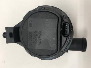 Gebruikte Waterpomp Volkswagen Arteon Shooting Brake (3HAC) 2.0 TSI 16V Prijs € 89,00 Margeregeling aangeboden door Wessel Parts & Service B.V.