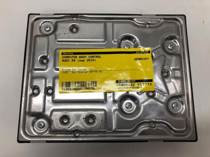 Gebruikte Module Bodycontrol Audi A4 Avant (B8) 2.0 TDI 16V Prijs € 103,95 Margeregeling aangeboden door Wessel Parts & Service B.V.