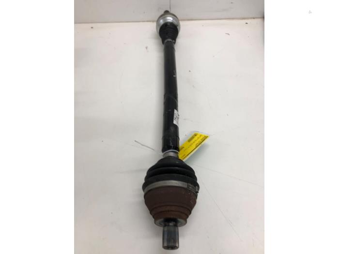 Gebruikte Aandrijfas rechts-voor Volkswagen Arteon Shooting Brake (3HAC) 2.0 TSI 16V Prijs op aanvraag aangeboden door Wessel Parts & Service B.V.