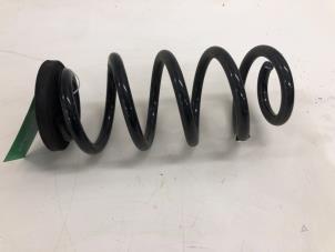 Gebruikte Schroefveer achter Audi TTS (FV3/FVP) Prijs € 49,00 Margeregeling aangeboden door Wessel Parts & Service B.V.