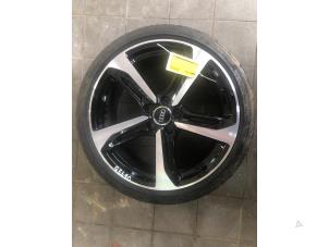 Gebruikte Velg + Band Audi TTS (FV3/FVP) Prijs € 499,00 Margeregeling aangeboden door Autobedrijf G.H. Wessel B.V.