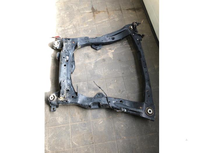 Gebruikte Subframe Opel Insignia Grand Sport 1.5 CDTI 12V Prijs € 313,95 Margeregeling aangeboden door Wessel Parts & Service B.V.