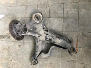 Gebruikte Triangel rechts-achter Mercedes Vito (447.6) 1.6 111 CDI 16V Prijs € 149,00 Margeregeling aangeboden door Wessel Parts & Service B.V.