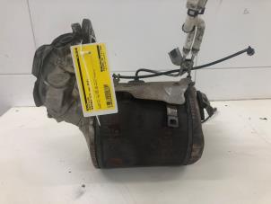 Gebruikte Roetfilter Mercedes Vito (447.6) 1.6 111 CDI 16V Prijs € 599,00 Margeregeling aangeboden door Wessel Parts & Service B.V.