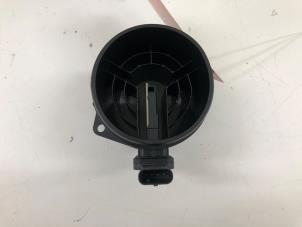 Gebruikte Luchthoeveelheidsmeter Mercedes Vito (447.6) 1.6 111 CDI 16V Prijs € 59,00 Margeregeling aangeboden door Wessel Parts & Service B.V.