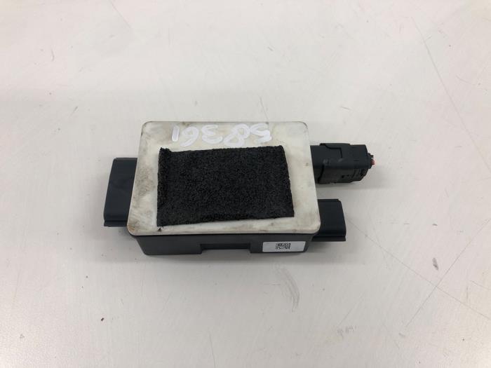 Gebruikte Brandstofpomp module Renault Master III (EV/HV/UV/VA/VB/VD/VF/VG/VJ) 2.3 Energy dCi 180 Twin Turbo 16V FWD Prijs € 61,95 Margeregeling aangeboden door Wessel Parts & Service B.V.