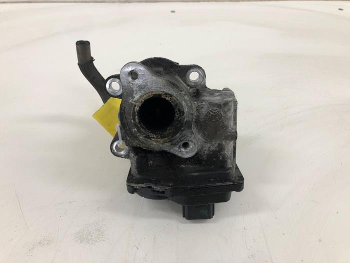 Gebruikte EGR Klep Renault Master III (EV/HV/UV/VA/VB/VD/VF/VG/VJ) 2.3 Energy dCi 180 Twin Turbo 16V FWD Prijs € 61,95 Margeregeling aangeboden door Wessel Parts & Service B.V.