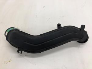 Gebruikte Intercooler Buis Volkswagen Golf Prijs € 49,00 Margeregeling aangeboden door Wessel Parts & Service B.V.