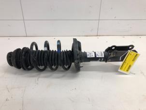 Gebruikte Mac Phersonpoot links-voor Kia Rio IV (YB) 1.2 MPI 16V Prijs € 79,00 Margeregeling aangeboden door Wessel Parts & Service B.V.