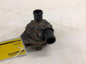 Gebruikte Waterpomp Skoda Kamiq Prijs € 29,00 Margeregeling aangeboden door Wessel Parts & Service B.V.