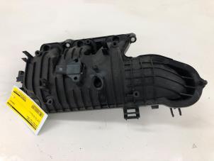 Gebruikte Inlaatspruitstuk Volkswagen Polo VI (AW1) 1.0 TSI 12V Prijs € 125,00 Margeregeling aangeboden door Wessel Parts & Service B.V.