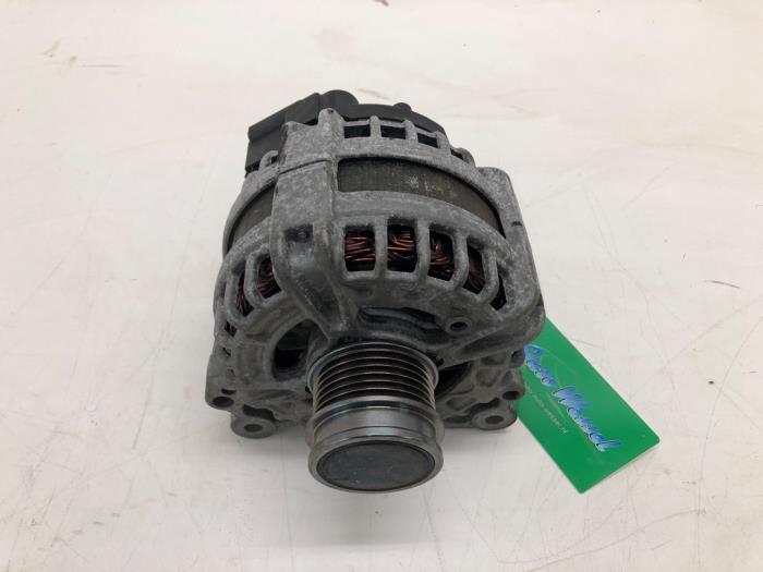 Gebruikte Dynamo Volkswagen Polo VI (AW1) 1.0 TSI 12V Prijs € 82,95 Margeregeling aangeboden door Wessel Parts & Service B.V.