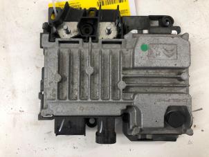 Gebruikte Computer Diversen Opel Crossland (X) 1.2 Turbo 12V Prijs € 49,00 Margeregeling aangeboden door Wessel Parts & Service B.V.