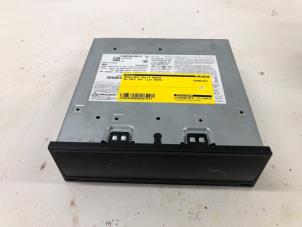 Gebruikte Bedieningspaneel Multi Media Volkswagen Golf VIII (CD1) 2.0 TDI BlueMotion 16V Prijs € 399,00 Margeregeling aangeboden door Wessel Parts & Service B.V.