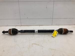 Gebruikte Aandrijfas rechts-voor Kia Cee'd (JDB5) 1.4 CRDi 16V Prijs € 149,00 Margeregeling aangeboden door Wessel Parts & Service B.V.