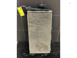 Gebruikte Radiateur Kia Ceed (CDB5/CDBB) 1.4 T-GDI 16V Prijs € 99,00 Margeregeling aangeboden door Wessel Parts & Service B.V.