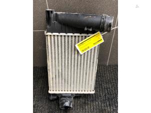 Gebruikte Intercooler Nissan Qashqai (J11) 1.3 DIG-T 140 16V Prijs € 125,00 Margeregeling aangeboden door Wessel Parts & Service B.V.