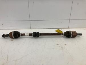 Gebruikte Aandrijfas rechts-voor Kia Ceed (CDB5/CDBB) 1.0i T-GDi 12V Prijs € 149,00 Margeregeling aangeboden door Wessel Parts & Service B.V.