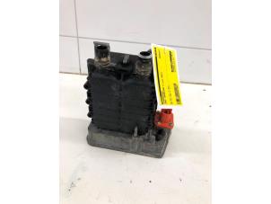 Gebruikte Standkachel Opel Grandland (X) 1.6 Turbo 16V Hybrid Prijs op aanvraag aangeboden door Wessel Parts & Service B.V.