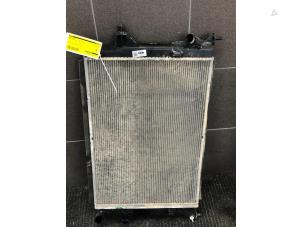 Gebruikte Radiateur Kia Ceed (CDB5/CDBB) 1.4i 16V Prijs € 99,00 Margeregeling aangeboden door Wessel Parts & Service B.V.