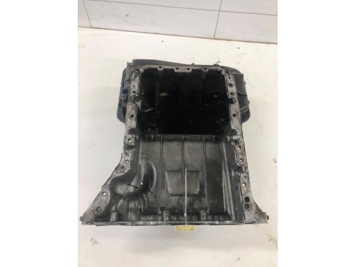 Gebruikte Carterpan Mercedes Sprinter 3,5t (910.0/910.1/907.1/907.2) 316 CDI 2.1 D RWD Prijs € 208,95 Margeregeling aangeboden door Wessel Parts & Service B.V.
