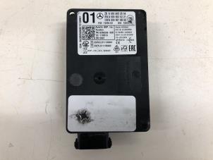 Gebruikte Radar sensor Mercedes GLC Coupe (C253) 3.0 350d V6 24V 4-Matic Prijs € 225,00 Margeregeling aangeboden door Wessel Parts & Service B.V.