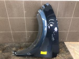 Gebruikte Scherm links-voor Kia Sportage (QL) 1.6 GDI 132 16V 4x2 Prijs € 99,00 Margeregeling aangeboden door Wessel Parts & Service B.V.