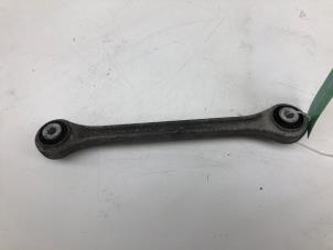 Gebruikte Draagarm rechts-achter Porsche Panamera (970) 3.6 V6 24V Prijs € 29,00 Margeregeling aangeboden door Wessel Parts & Service B.V.