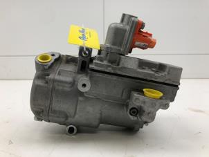 Gebruikte Pomp Airco Renault Zoé (AG) R135 Prijs € 499,00 Margeregeling aangeboden door Wessel Parts & Service B.V.